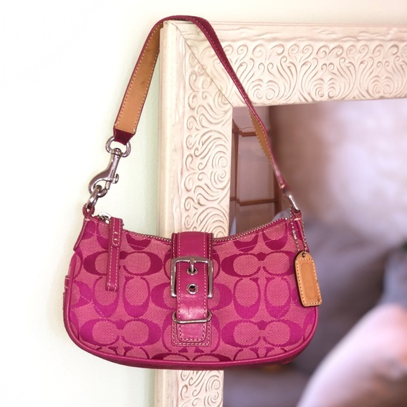 Coach Handbags - Coach: Vintage Pink Shoulder Purse with Buckle Detail and Zipper Closure